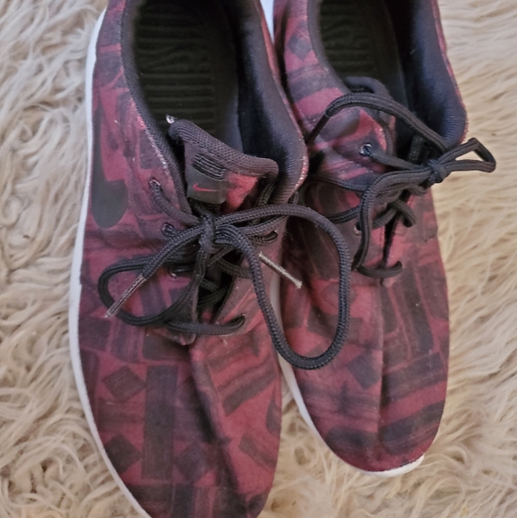 Nike Shoes - Nike woman sneakers